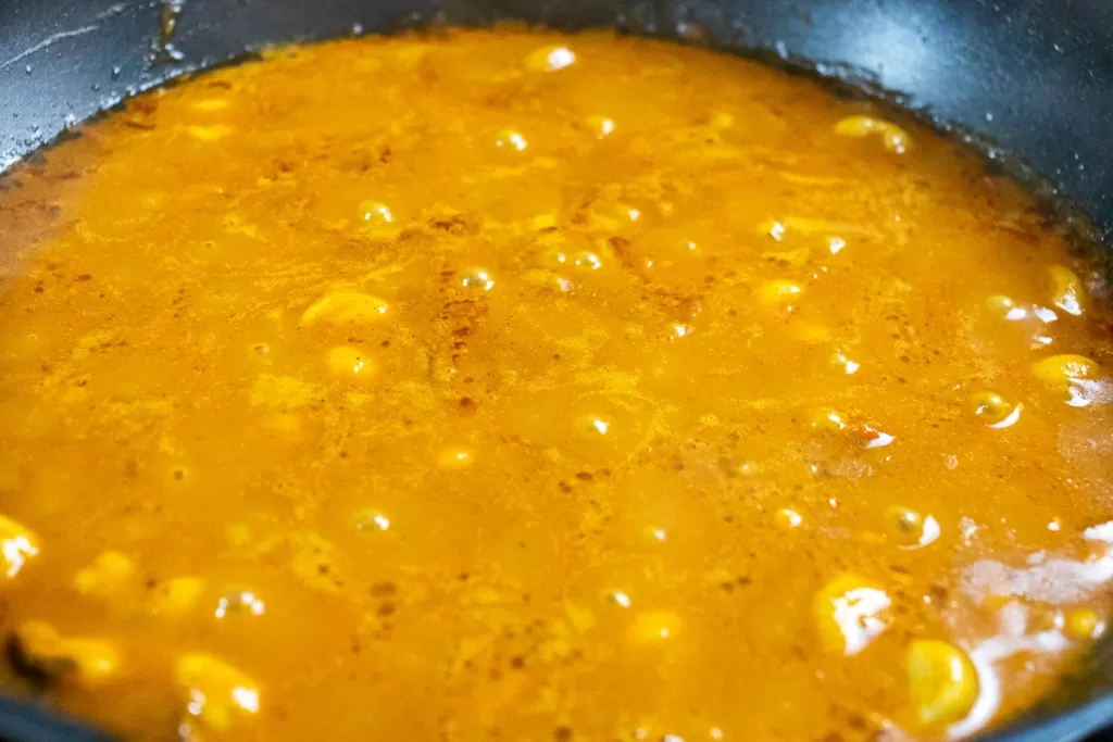 Base curry cooked